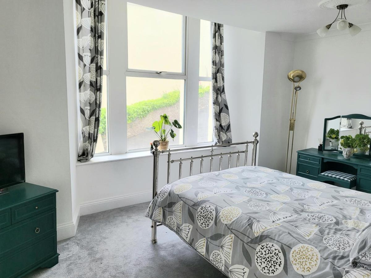 Loveliest Homes - 3 Bed, 2 Bathroom, Balcony, Parking Apartamento Torquay